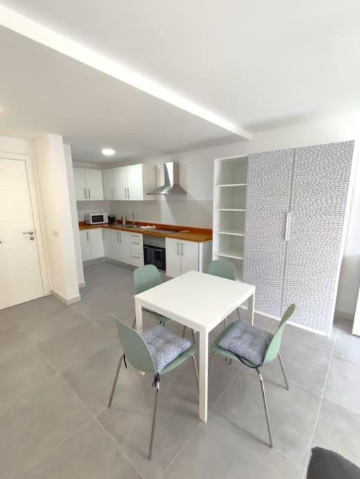 Apartament Near The Ocean In Playa San Juan Playa de San Juan (Tenerife) Exterior foto